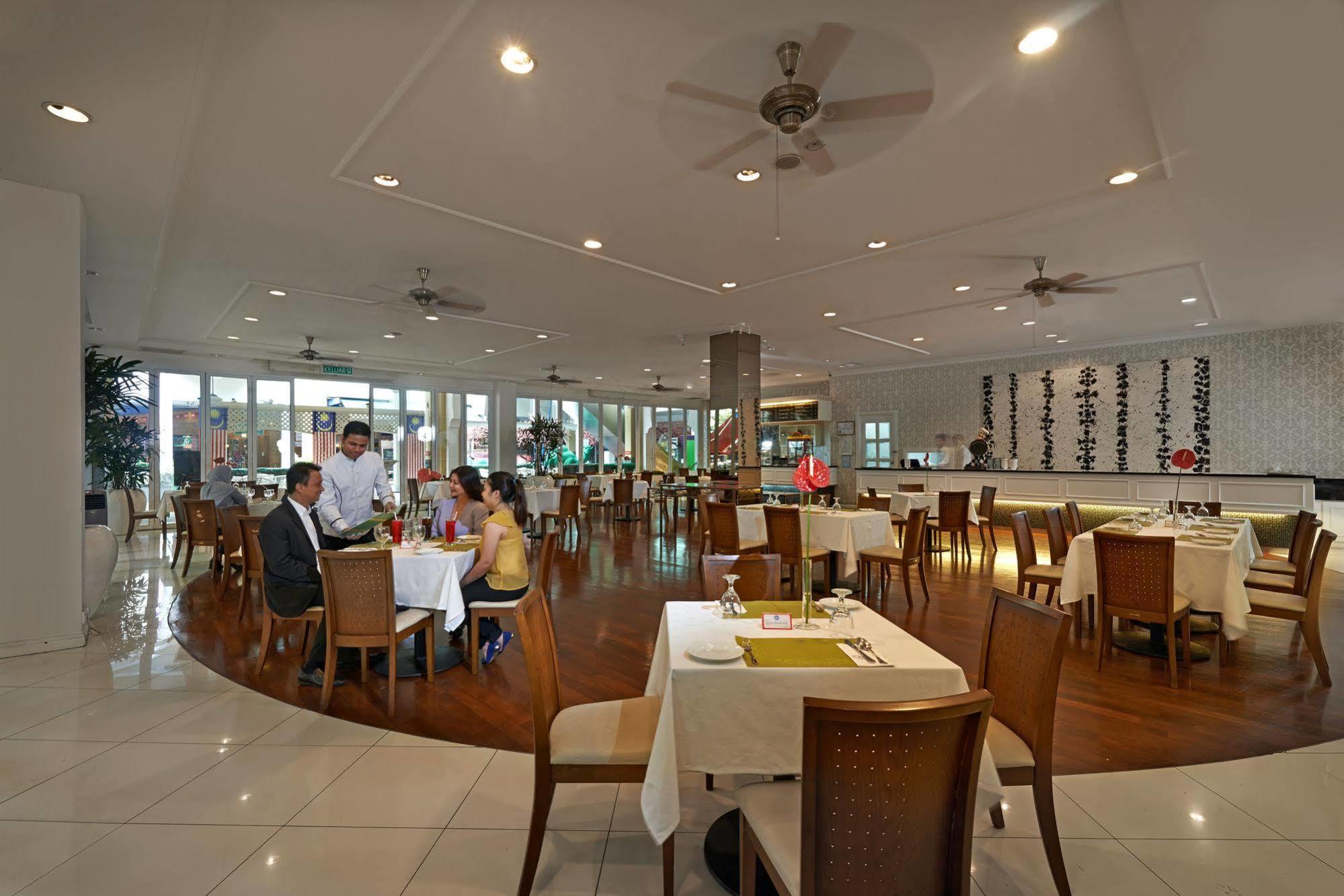 Hotel Royale Chulan The Curve Petaling Jaya Zewnętrze zdjęcie